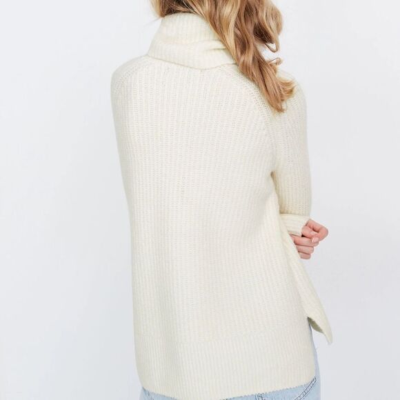 Madewell Mercer Turtleneck Ribbed Knit Relaxed Fit Sweater in Antique Cream - Picture 2 of 8
